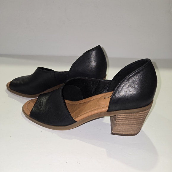 Lucky Brand Black Leather Oxfords - Picture 4 of 10